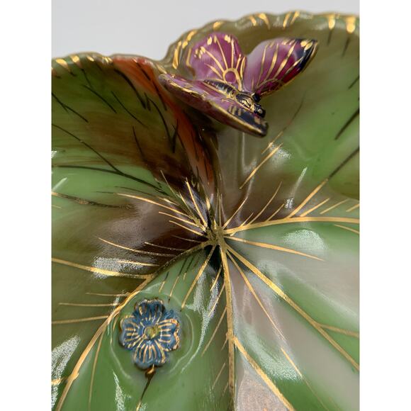 Chubu China Gold Trimmed Green Leaf Trinket Dish Purple Butterfly Flower VTG - Picture 3 of 8